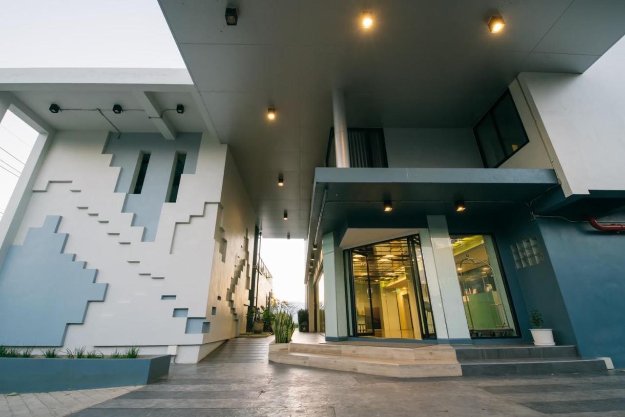 Abizz Hotel Kwanphayao Phayao Exterior foto